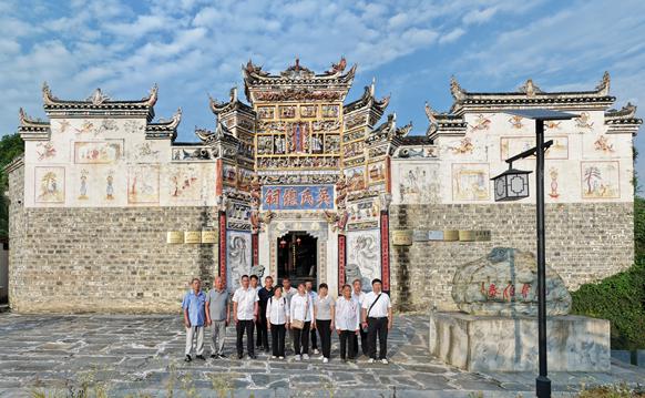 云南吴氏宗亲到贵州远口祭祖