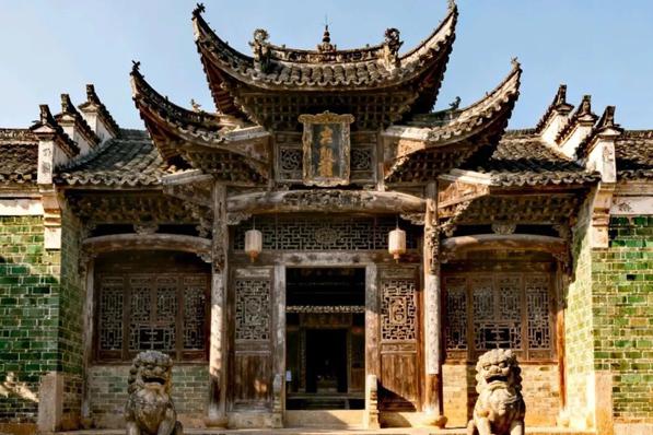中国传统祠堂：历史沿革、学术考辨与文化功能