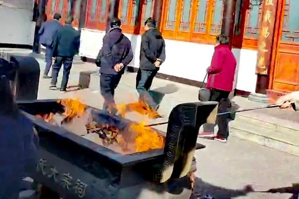 沪上吴氏宗亲归乡祭祖 故里温情续传家脉