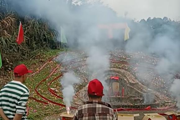 清明拜祭十一世元璐公墓圆满礼成