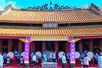 读吴仿、邦九先生文写于公祭之后