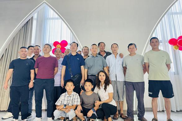 凝心聚力承祖德 总结蓄力启新程