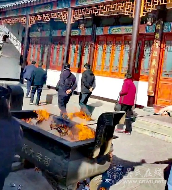 沪上吴氏宗亲归乡祭祖 故里温情续传家脉