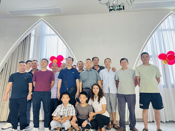 凝心聚力承祖德 总结蓄力启新程
